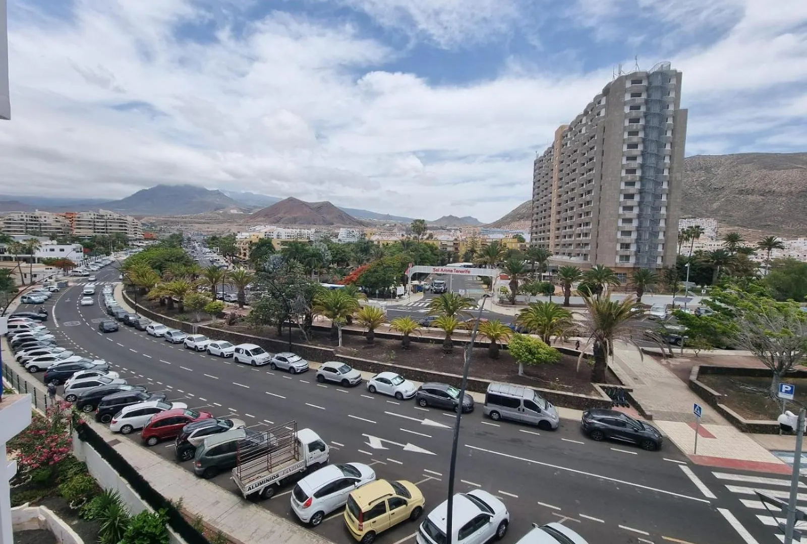 El Marinero Segunda Linea Del Mar, Centrico Y Con Wifi Gratis Daire Los Cristianos