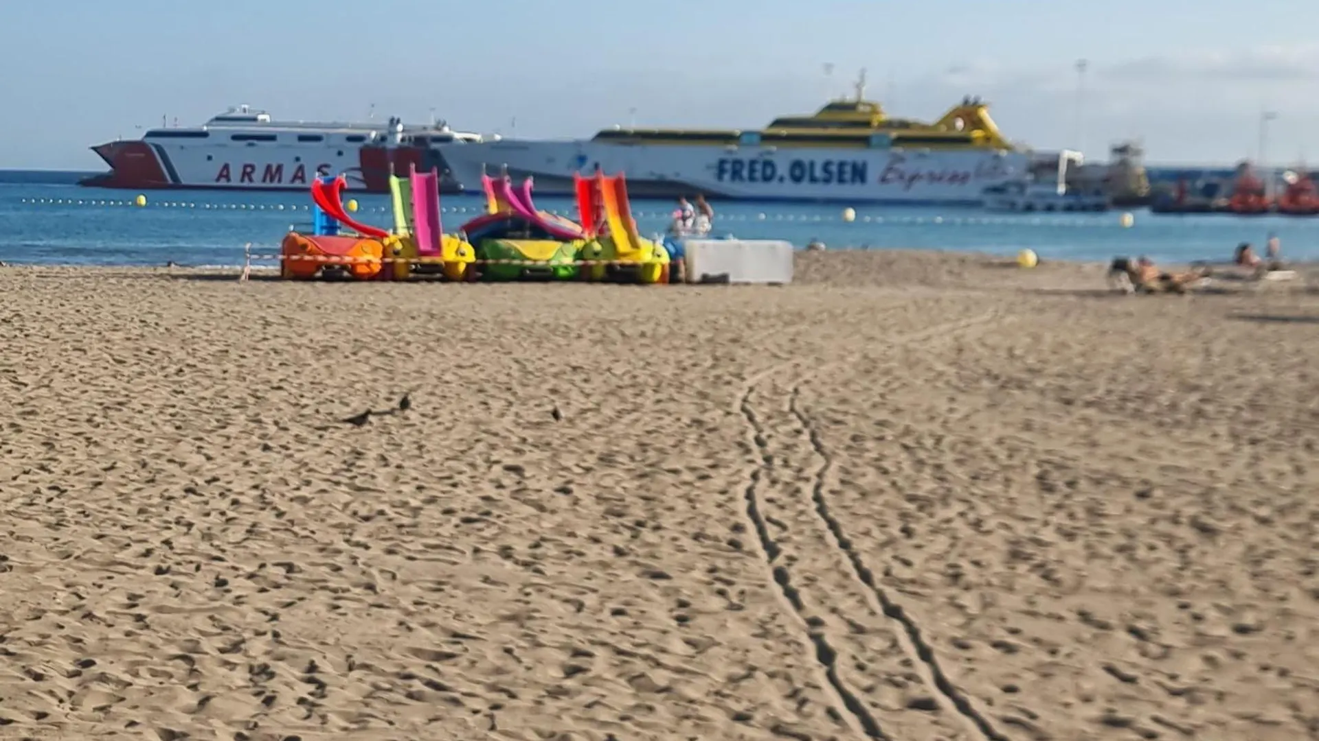 El Marinero Segunda Linea Del Mar, Centrico Y Con Wifi Gratis Daire Los Cristianos